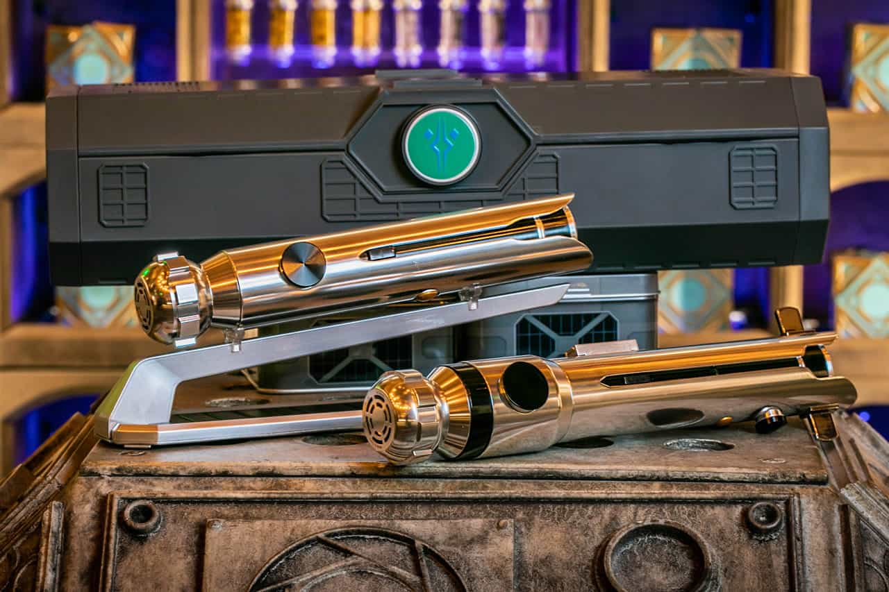 Star wars 2024 legacy lightsabers