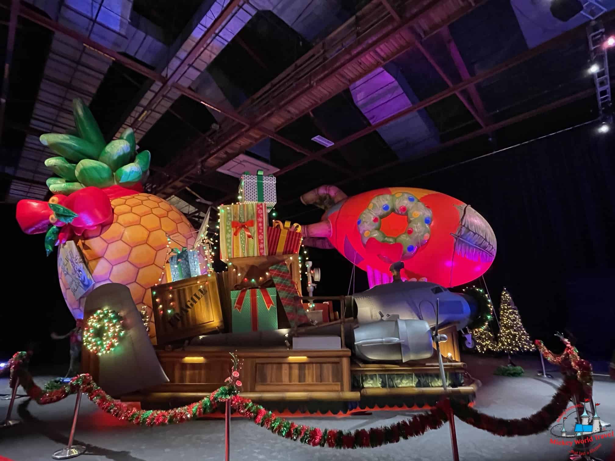 Macy’s Holiday Balloon Experience at Universal Studios WDWBLOGGERS