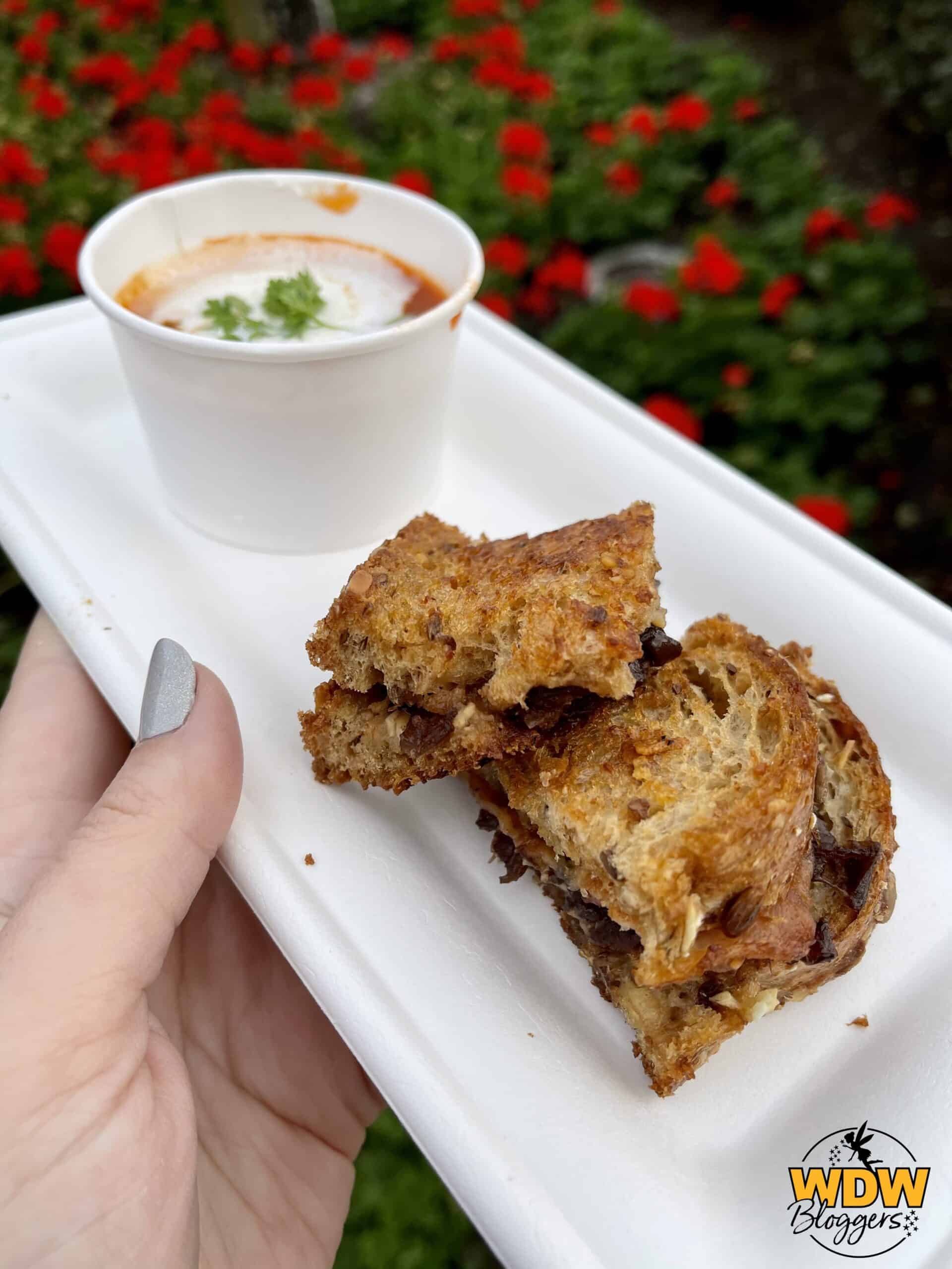 Epcot Pop Eats Tomato Soup and Grilled Cheese 1