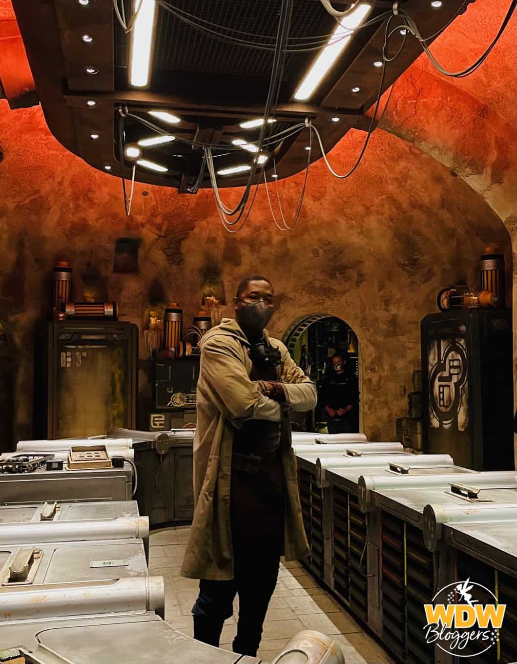 Savi's Workshop Ceremony at Star Wars Galaxy's Edge 1