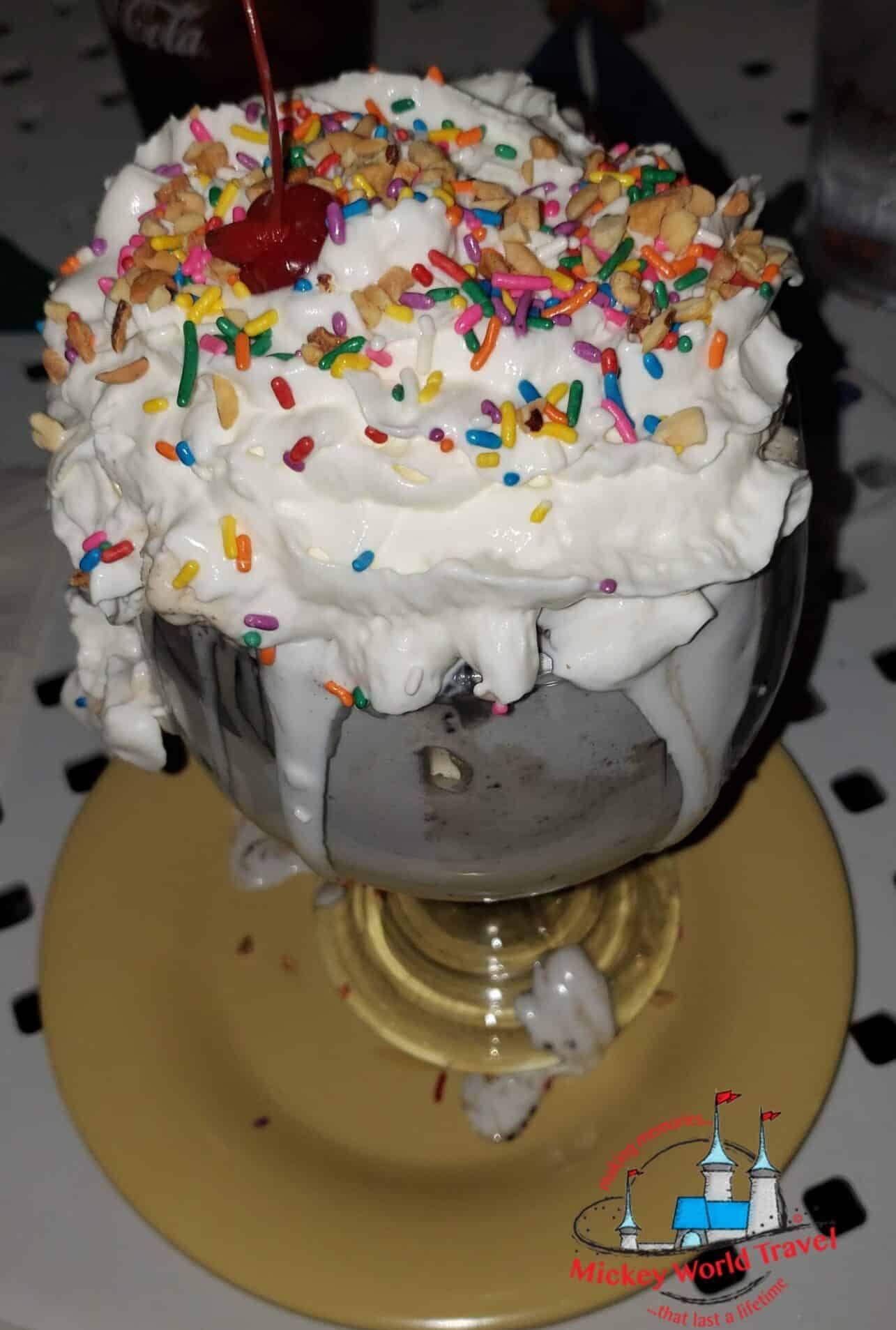 Trying $36 Sundae at Beaches & Cream Ice Cream Shop in Disney World