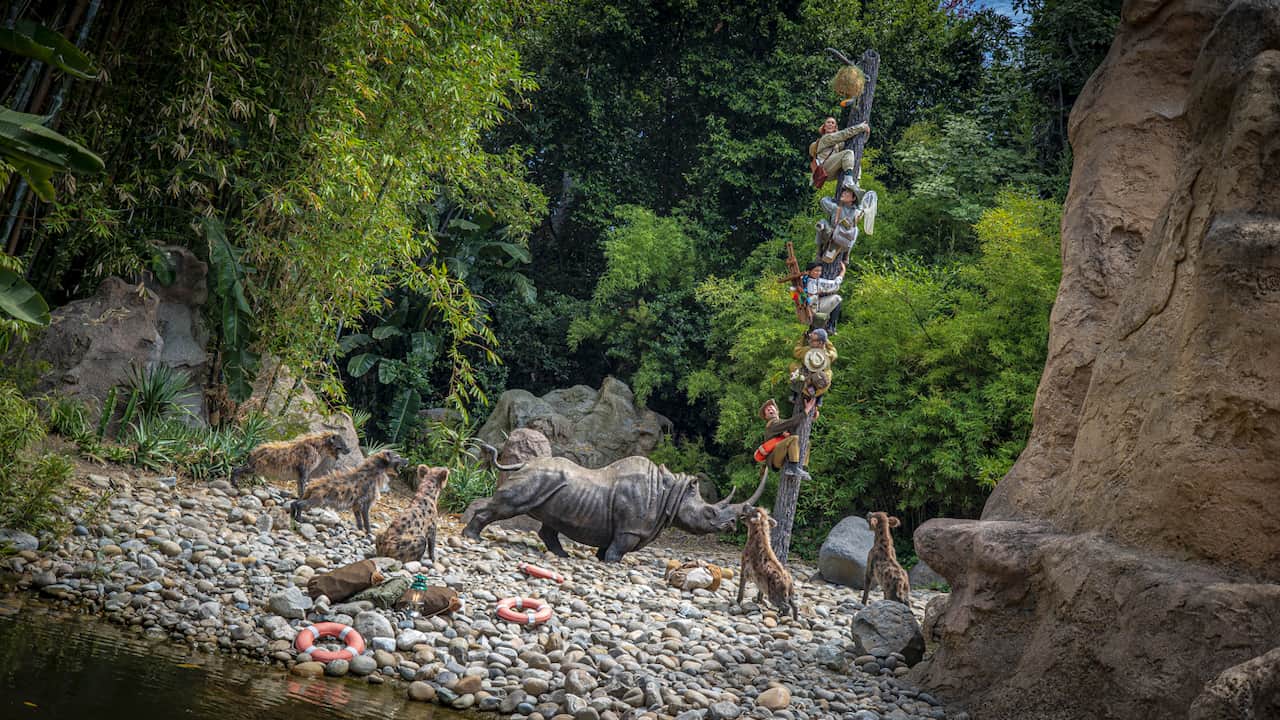 New-Jungle-Cruise-Scenes-at-Disneyland